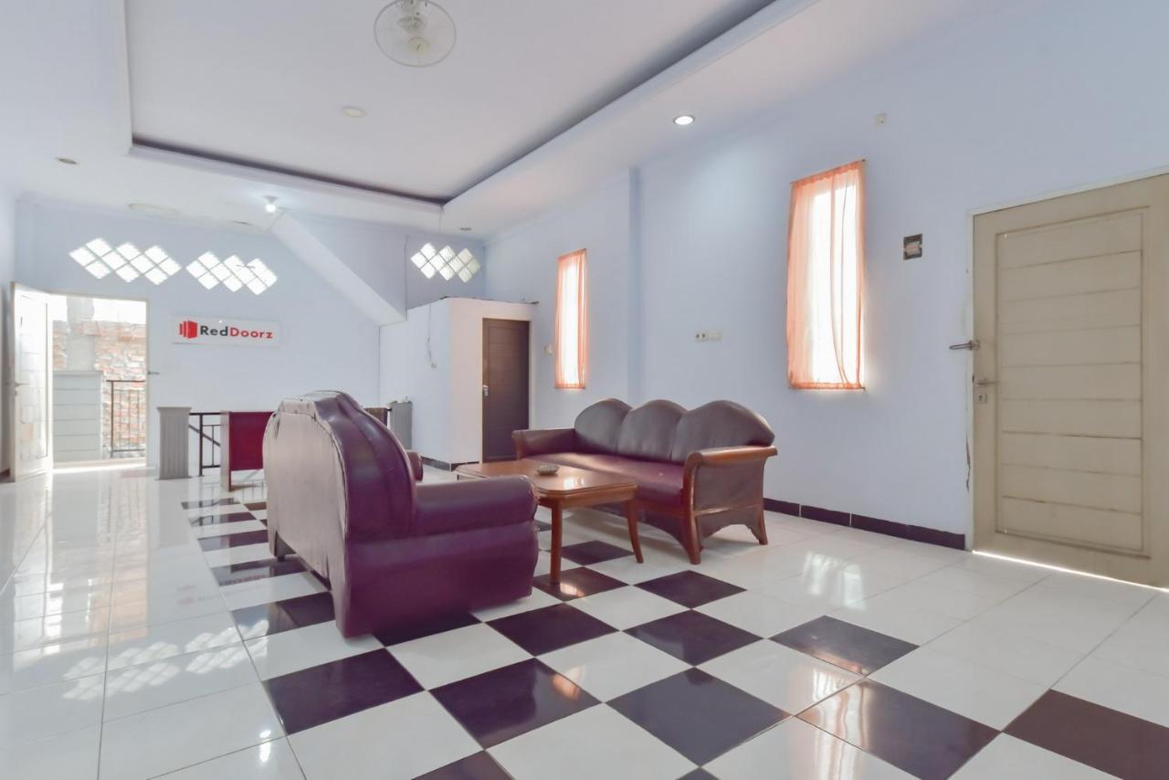 Reddoorz Syariah Near Ramayana Mall Tarakan Exterior photo